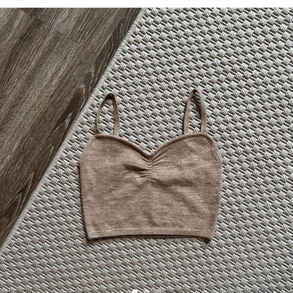 Aritzia Wilfred Shelby Bra Top